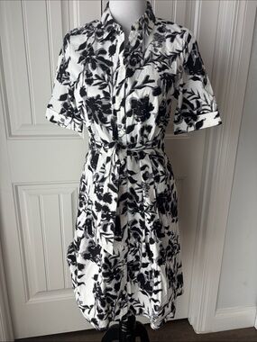 NWOT ❤️ J.McLaughlin Black White Floral Short Sleeve Belted Shirt Dress Sz M